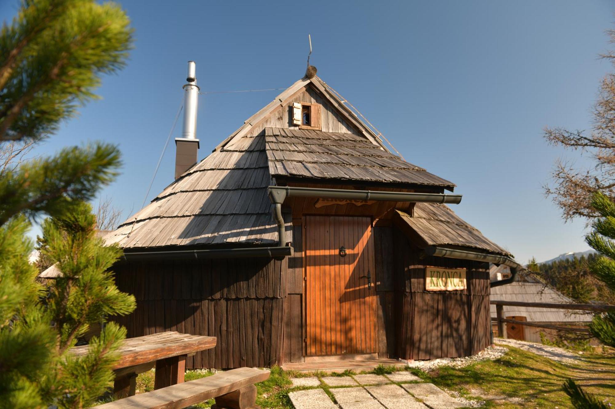 Koca Kronca - Velika Planina Stahovica Exterior foto
